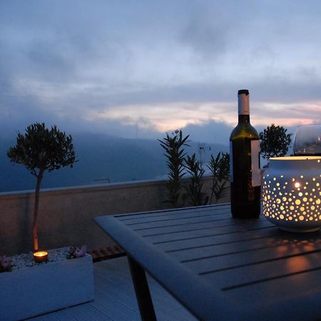Luna - Aragon Home Holiday Montalbano Elicona Exterior foto