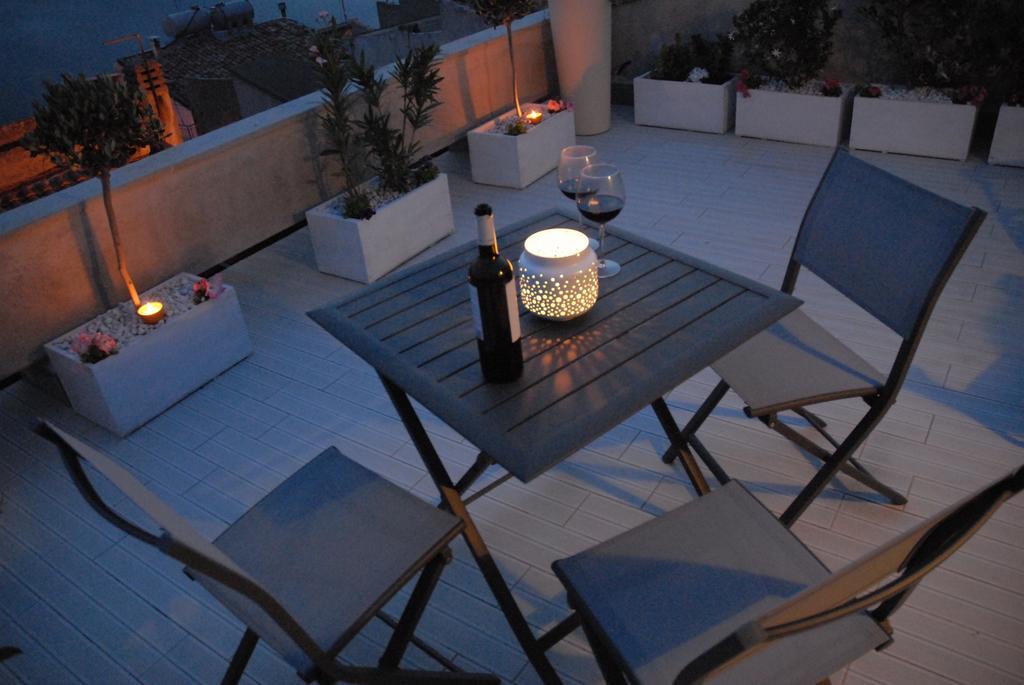 Luna - Aragon Home Holiday Montalbano Elicona Exterior foto